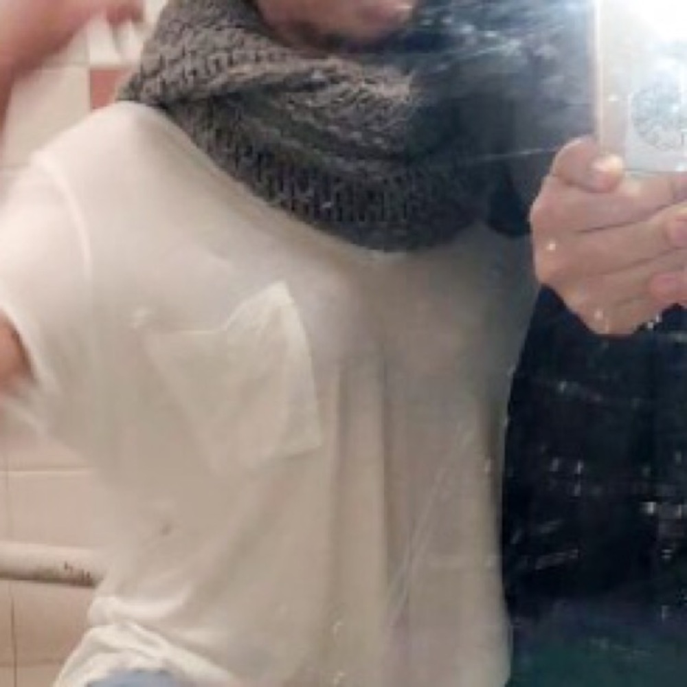 Aeropostale infinity knit grey scarf